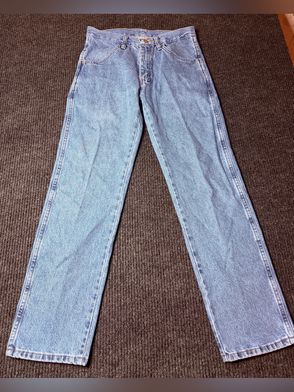 Rustler Women's Straight Leg Jeans in Light Blue Wash